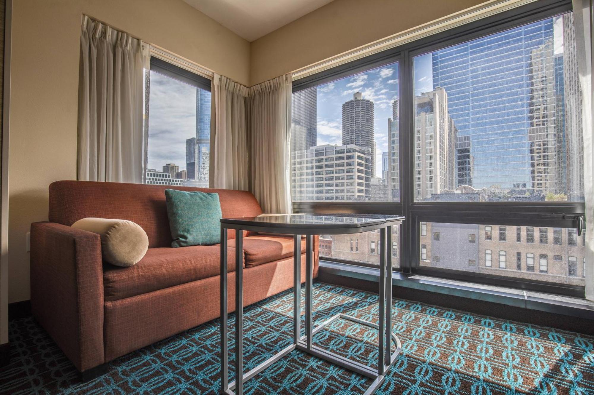 Fairfield Inn And Suites Chicago Downtown-River North Exterior foto